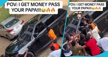 Enokay: University Of Ghana Student Flaunts Wealth, Sprays.